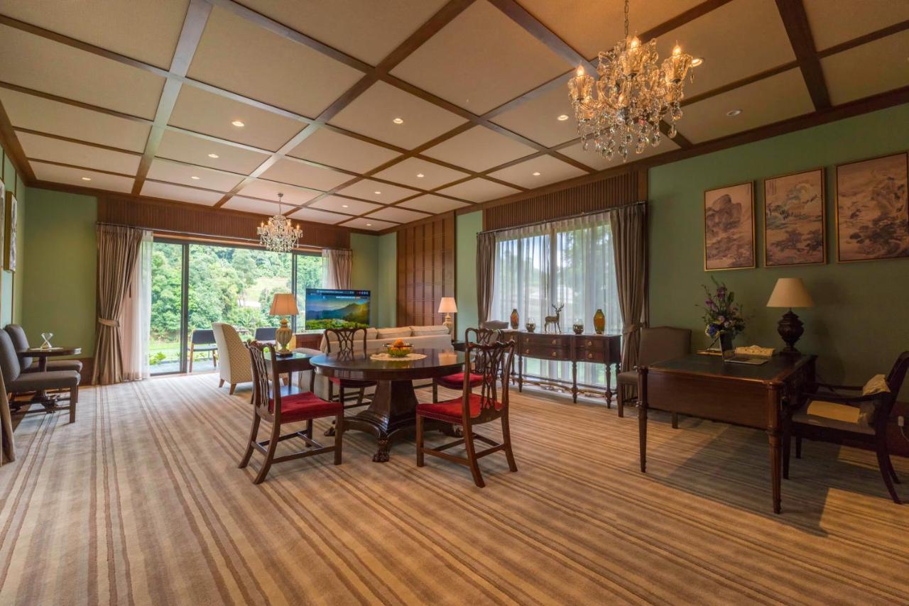 Onsen At Moncham Hotel Mae Rim Bagian luar foto