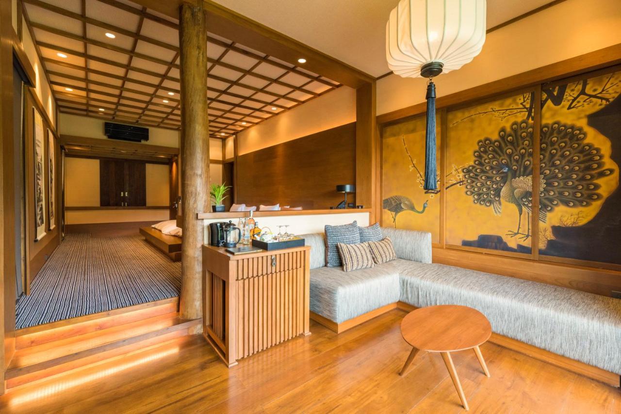 Onsen At Moncham Hotel Mae Rim Bagian luar foto
